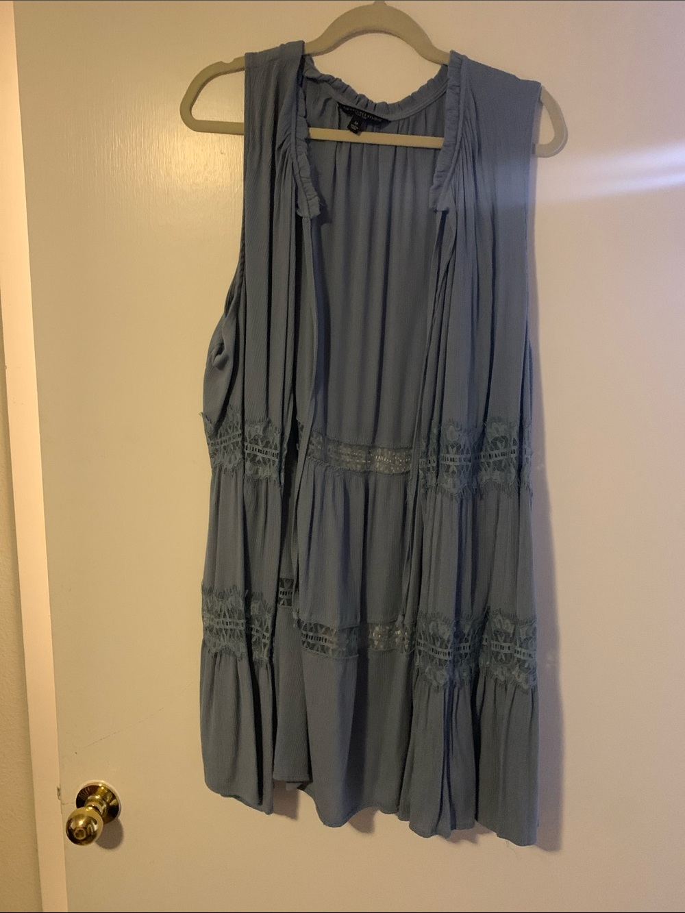 Signature Studio Plus Size Light Blue Tiered Sleeveless Vest